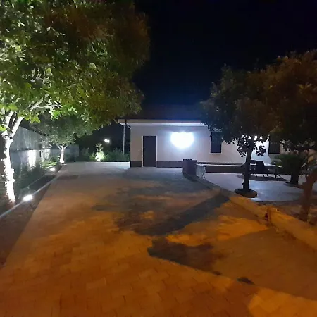 Serroni Alto 3*